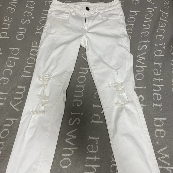 Clothes - Picture 6 of 6